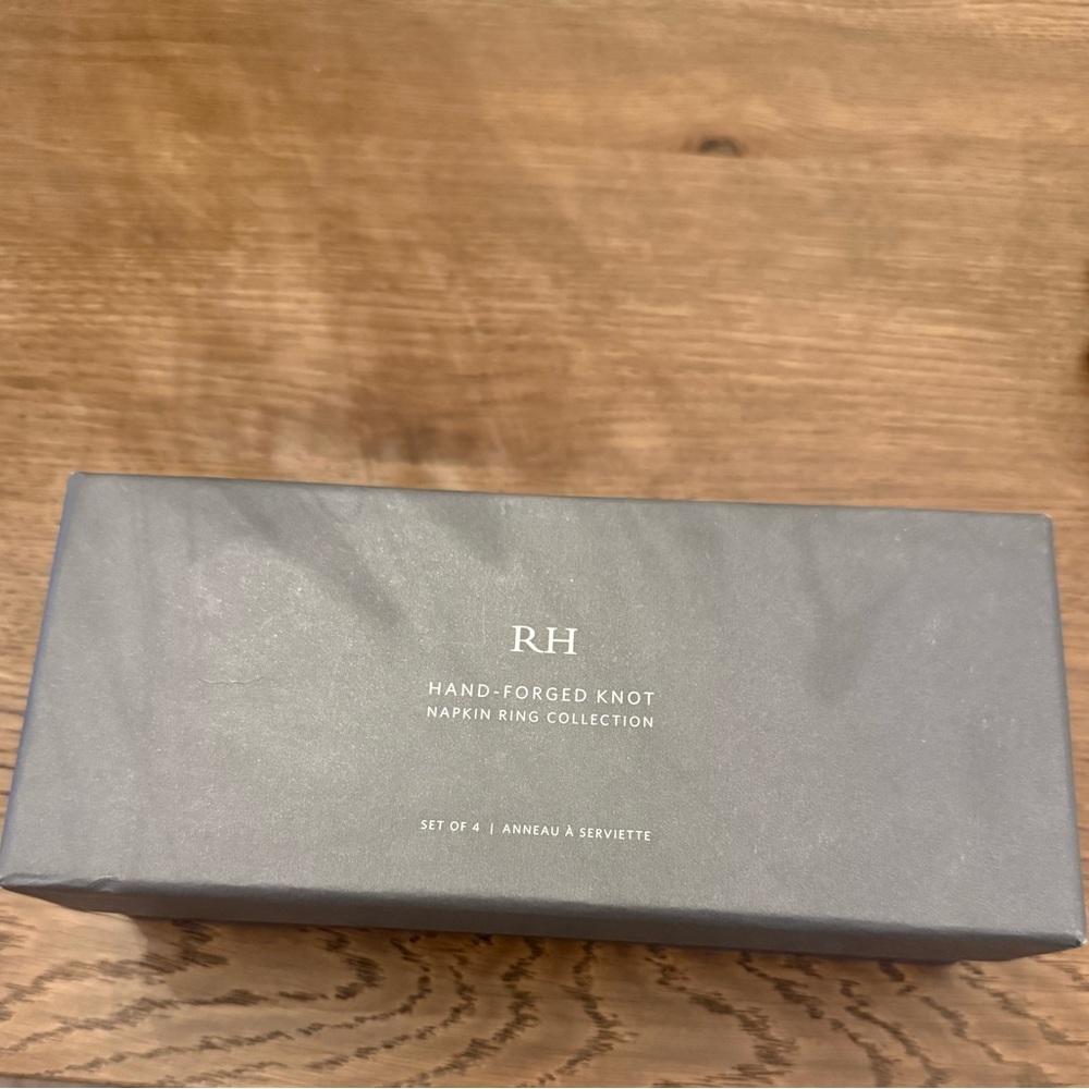 RH Hand-Forged Knot Napkin Ring Set of 4